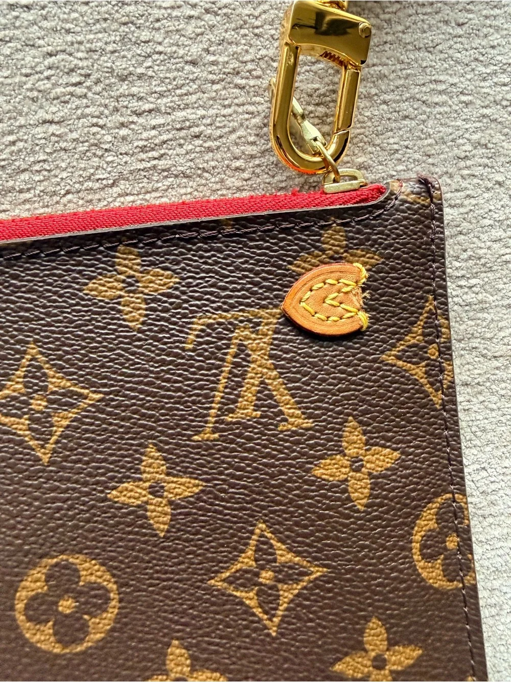 Louis Vuitton Monogram Neverfull Pouch in Brown with Red Trim Authentic